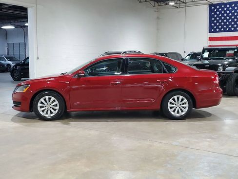 Used 2015 Volkswagen Passat 1.8T Wolfsburg Edition image 13