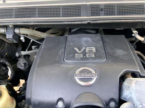 Used 2014 Nissan Titan SV w/ SV Value Truck Package RWD image 32