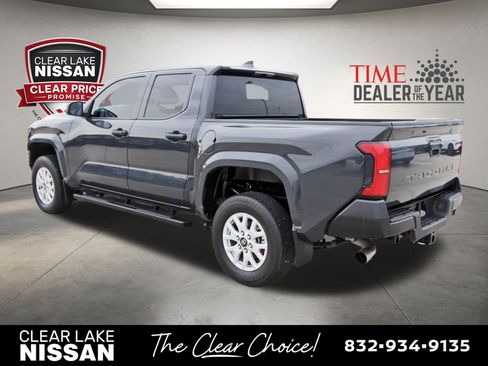 Used 2024 Toyota Tacoma SR RWD image 5