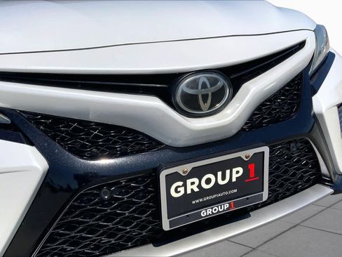 Used 2018 Toyota Camry XSE FWD image 29