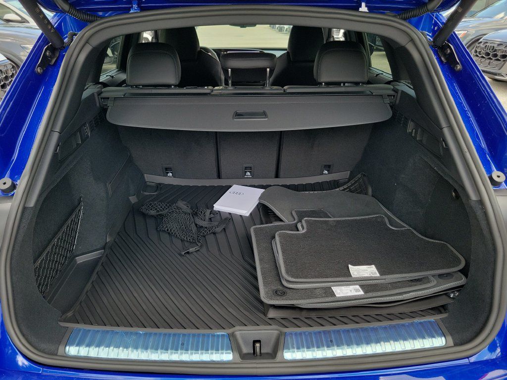 New 2026 Audi SQ5 Premium Plus AWD/4WD image 29