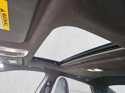 Used 2025 Hyundai Elantra N image 17