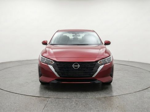Used 2025 Nissan Sentra SV FWD image 2