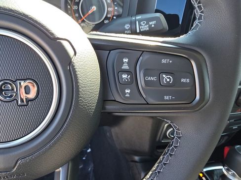 New 2026 Jeep Gladiator Sport image 18