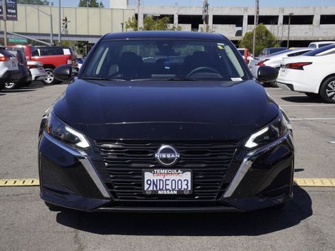 Certified 2024 Nissan Altima 2.5 SV image 6