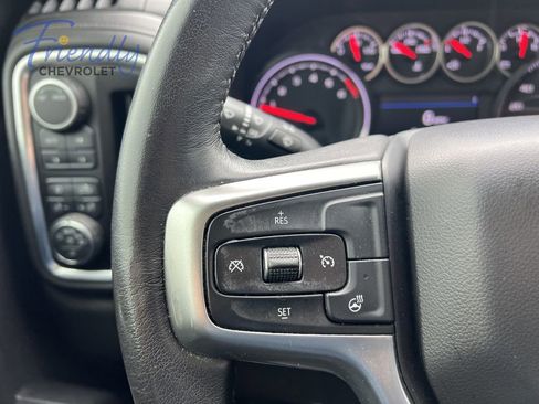 Used 2020 Chevrolet Silverado 1500 LT Trail Boss AWD/4WD image 17