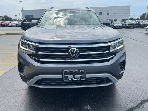 Used 2023 Volkswagen Atlas SE AWD/4WD image 4