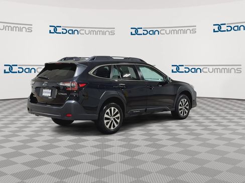 Used 2023 Subaru Outback Premium AWD/4WD image 8