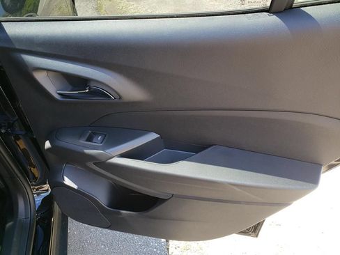 New 2026 Chevrolet Trax LT FWD image 21