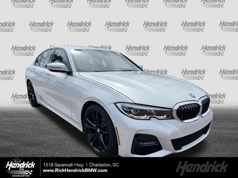 Used 2019 BMW 330i Sedan w/ M Sport Package RWD image 1
