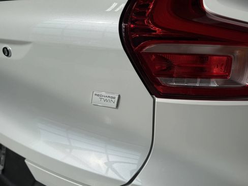 Used 2023 Volvo XC40 Recharge Plus w/ Protection Package Premier AWD/4WD image 10