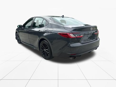 Used 2025 Toyota Camry SE FWD image 6