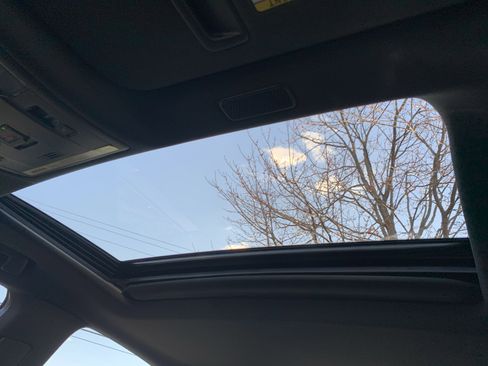 Used 2025 Lexus ES 350 F Sport w/ Accessory Package (Z2) image 28