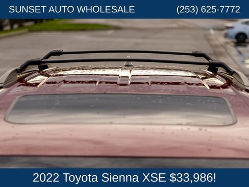 Used 2022 Toyota Sienna XSE FWD image 72