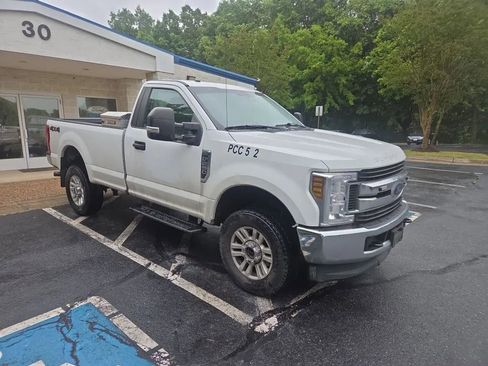 Used 2019 Ford F250 XLT AWD/4WD image 4