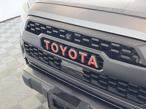 Used 2020 Toyota Tacoma TRD Pro image 15