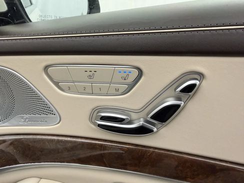 Used 2019 Mercedes-Benz S 560 4MATIC Sedan image 55