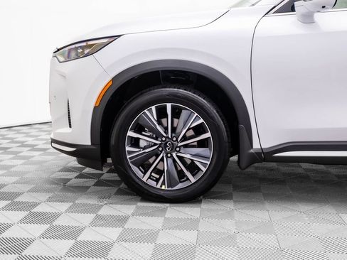Certified 2026 INFINITI QX60 Luxe w/ Cargo Package AWD/4WD image 38