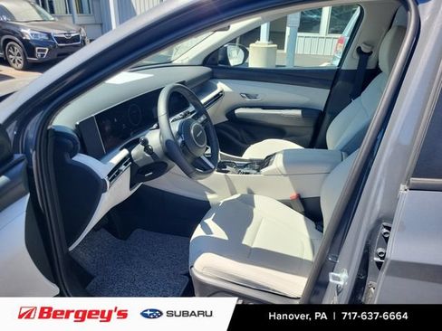 Used 2025 Hyundai Tucson SEL AWD/4WD image 11