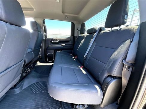 Used 2023 Chevrolet Silverado 1500 RST AWD/4WD image 15