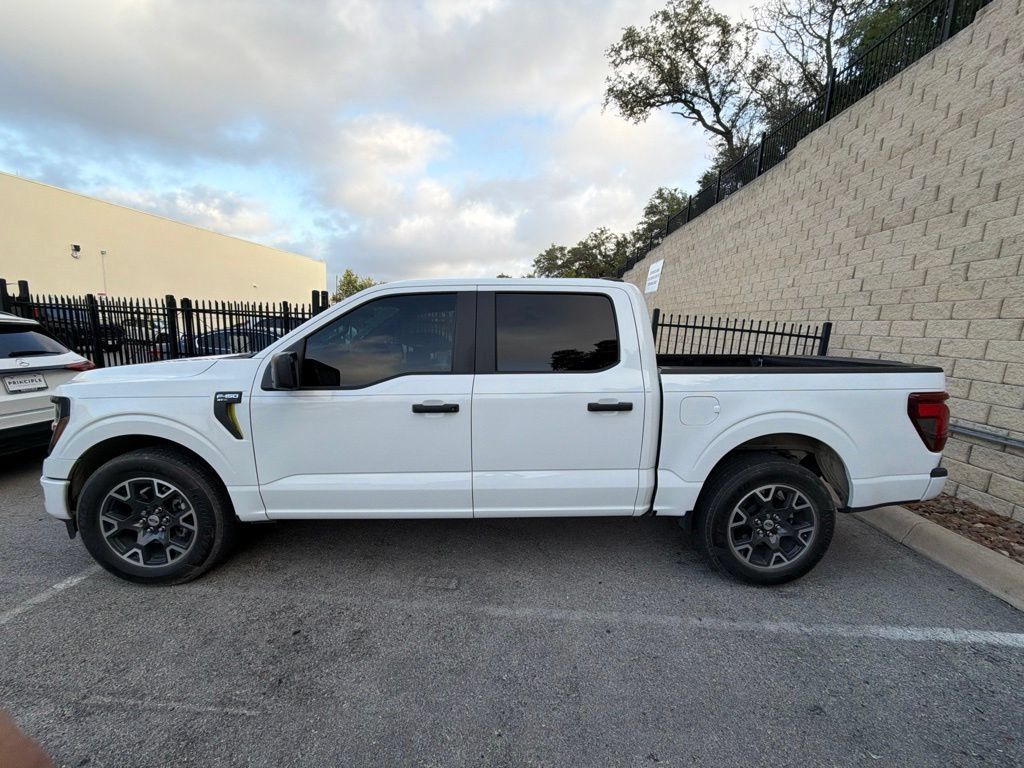 Used 2024 Ford F150 STX RWD image 2