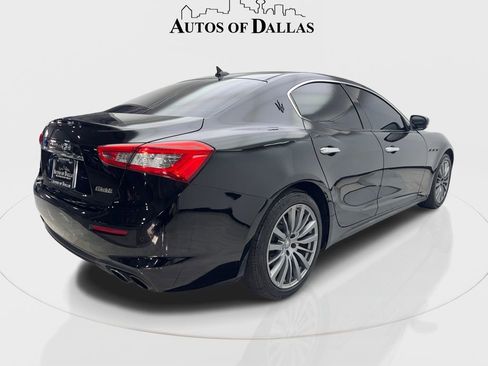 Used 2020 Maserati Ghibli Base image 6