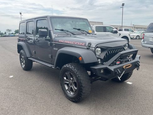 Used 2017 Jeep Wrangler Unlimited Rubicon AWD/4WD image 1