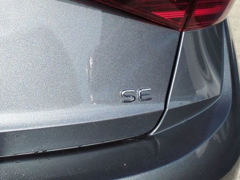 Used 2025 Volkswagen Jetta SE image 13