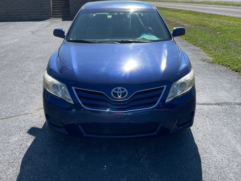 Used 2011 Toyota Camry LE w/ LE Extra-Value Pkg FWD image 8