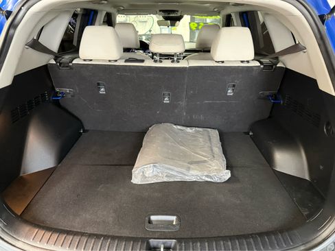 Used 2022 Kia Seltos EX image 25