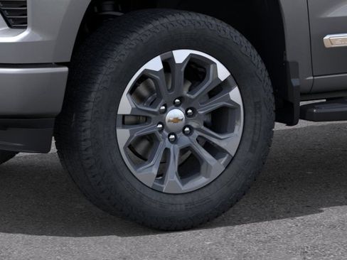New 2026 Chevrolet Silverado 1500 High Country w/ Technology Package AWD/4WD image 10