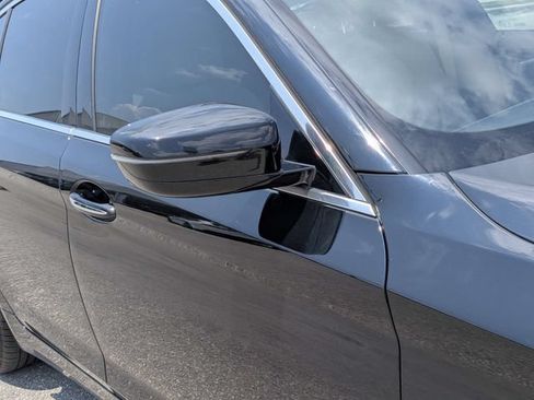 Used 2017 BMW 530i RWD image 10