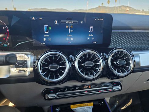 New 2025 Mercedes-Benz GLB 250 4MATIC image 26