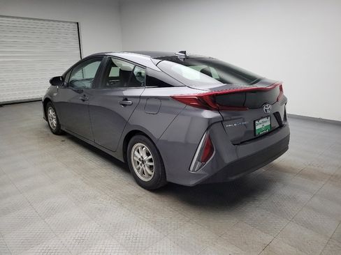 Used 2021 Toyota Prius Prime LE FWD image 5