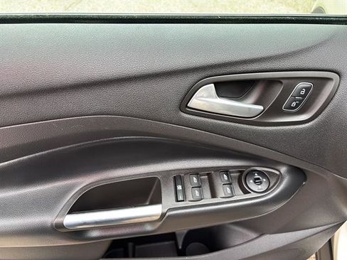 Certified 2018 Ford Escape SEL image 14