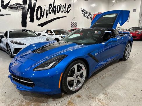 Used 2014 Chevrolet Corvette Stingray Coupe w/ 3LT Preferred Equipment Group RWD image 21