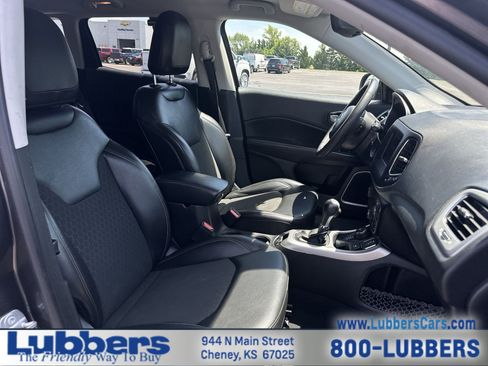 Used 2021 Jeep Compass Latitude AWD/4WD image 21
