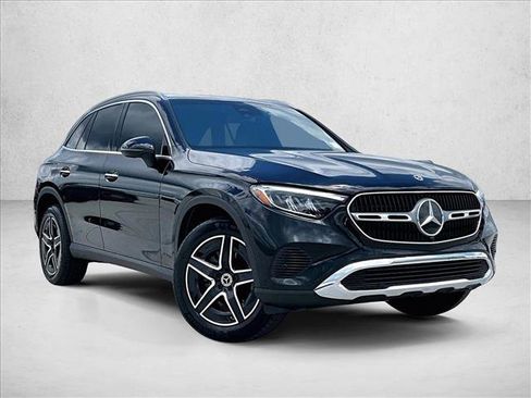 Certified 2026 Mercedes-Benz GLC 300 image 12