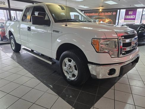 Used 2014 Ford F150 XLT image 3