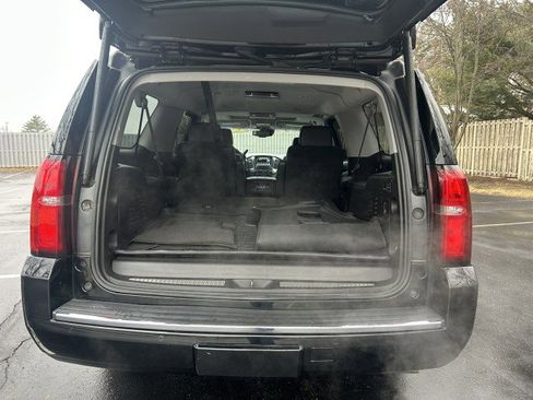 Used 2016 Chevrolet Suburban LTZ image 32