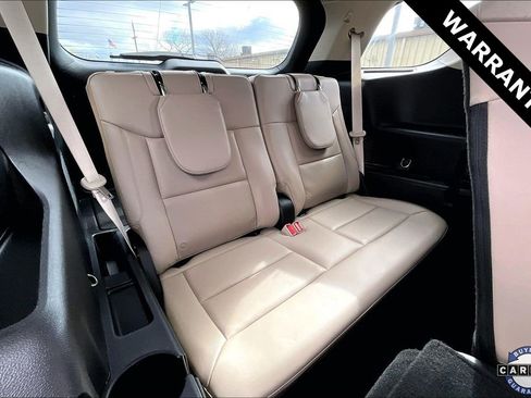 Used 2022 Ford Explorer XLT w/ Equipment Group 202A image 25