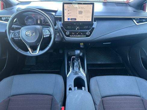 Used 2026 Toyota Corolla SE w/ SE Package image 13