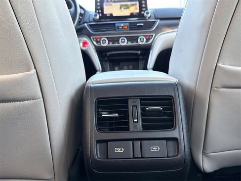 Certified 2021 Honda Accord Touring image 16