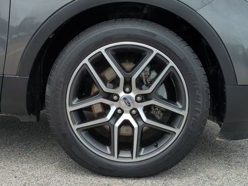 Used 2017 Ford Explorer Sport w/ Equipment Group 401A AWD/4WD image 11