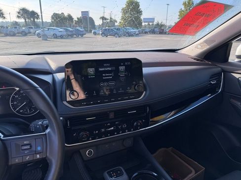 Certified 2023 Nissan Rogue SL w/ SL Premium Package image 24