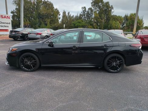 Used 2024 Toyota Camry XSE image 6