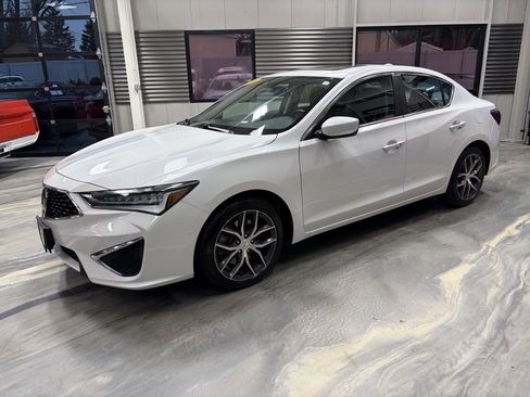Used 2019 Acura ILX Premium Package image 39