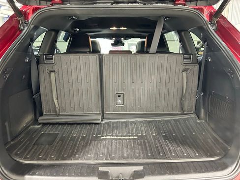 Used 2021 Toyota Highlander XSE AWD/4WD image 28