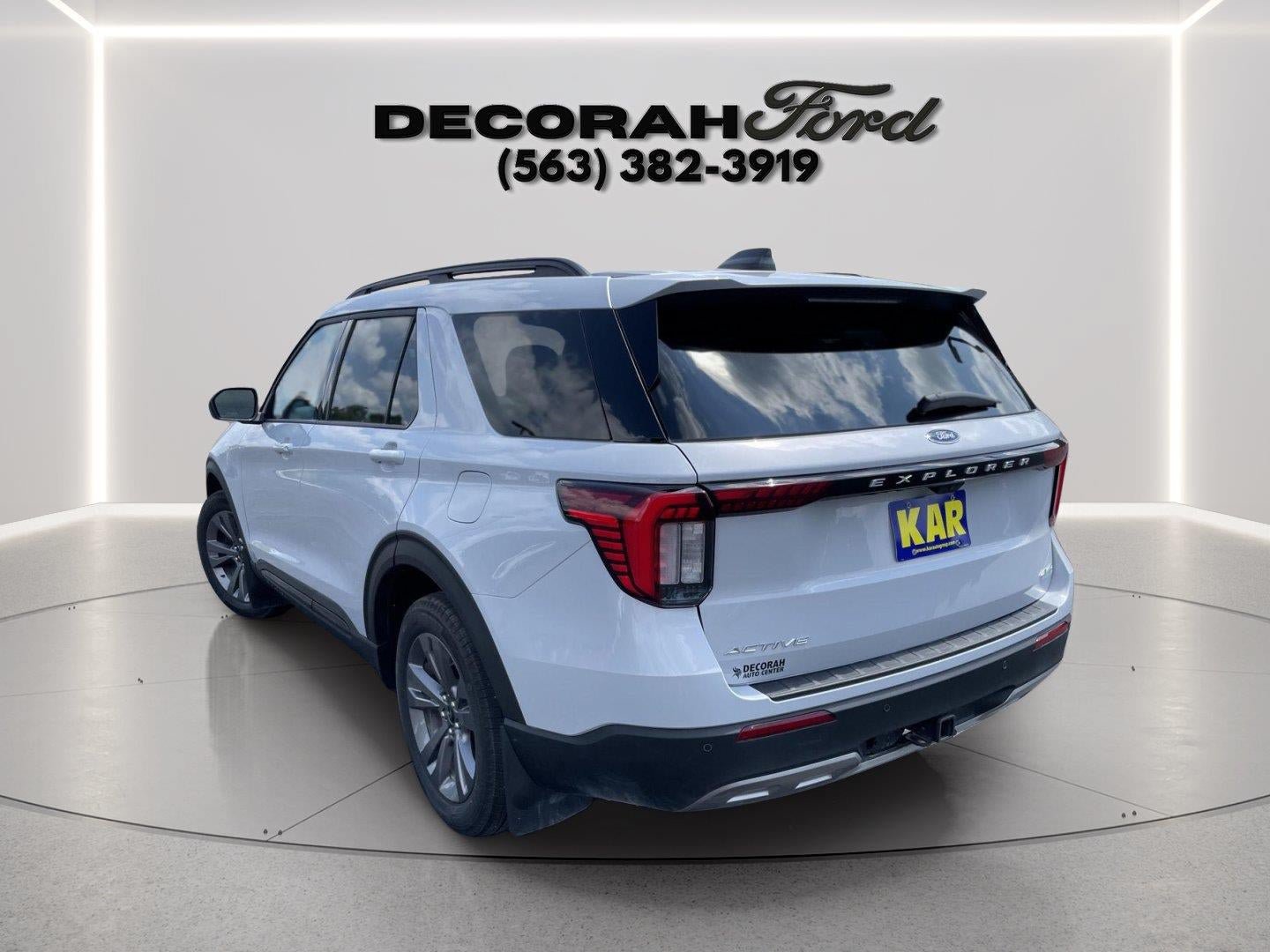 Certified 2026 Ford Explorer Active w/ Active Comfort Package AWD/4WD image 5
