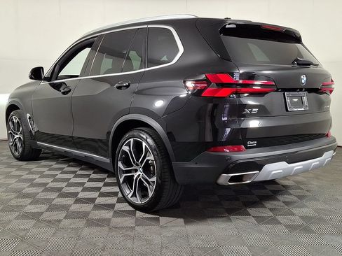 Used 2024 BMW X5 xDrive40i w/ Premium Package AWD/4WD image 7